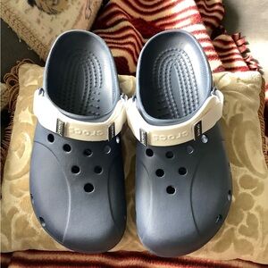 Crocs men’s blue size 11 
Great used condition 
Smoke free home